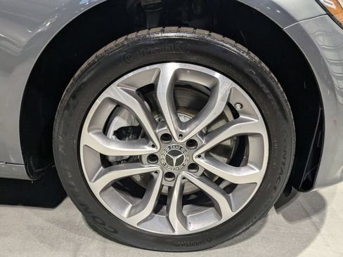 Used 2017 Mercedes-Benz C 300 4MATIC Sedan image 18
