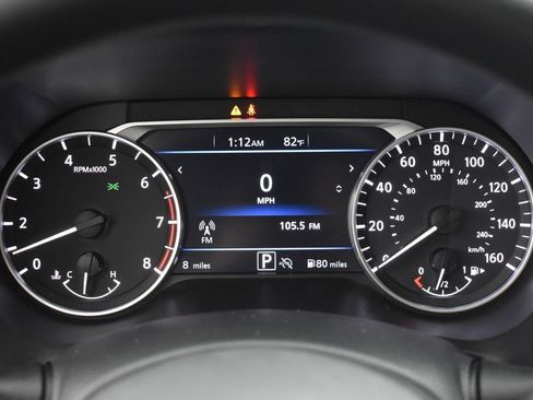 Used 2025 Nissan Sentra SV image 29