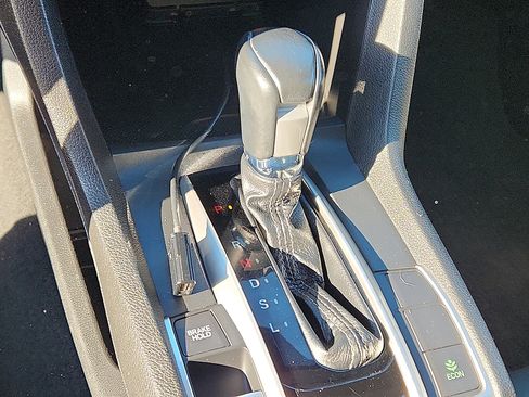 Used 2021 Honda Civic EX image 15
