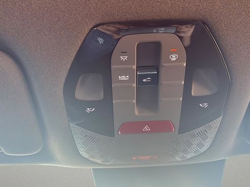 New 2026 Kia EV9 Light RWD image 31