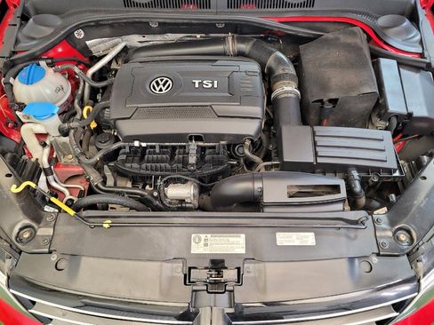 Used 2016 Volkswagen Jetta Sport FWD image 30