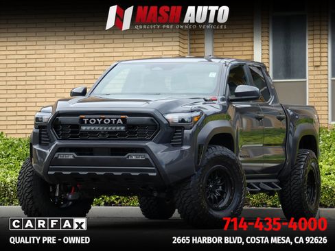 Used 2025 Toyota Tacoma TRD Off-Road image 20