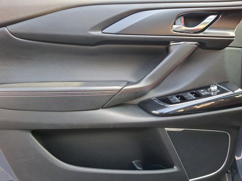 Certified 2023 MAZDA CX-9 Carbon Edition image 12