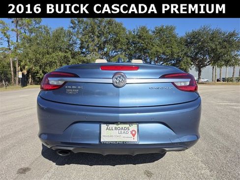 Used 2016 Buick Cascada Premium image 4