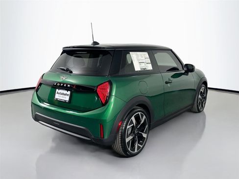 Certified 2025 MINI Cooper S FWD image 4