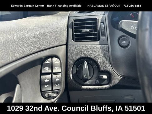 Used 2005 Ford Focus ZX5 Hatchback FWD image 13