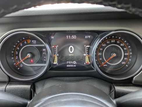 Used 2021 Jeep Gladiator Sport AWD/4WD image 28