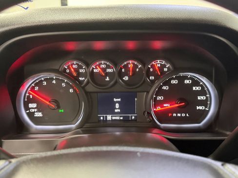 Used 2022 Chevrolet Silverado 1500 Custom AWD/4WD image 30