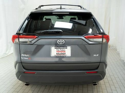 Used 2025 Toyota RAV4 XLE image 4