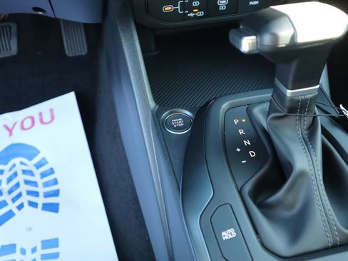 New 2025 Kia K4 LXS image 33