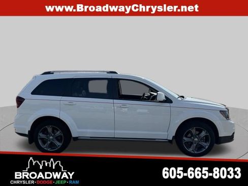 Used 2017 Dodge Journey Crossroad w/ Rear Seat Video Group I AWD/4WD image 5