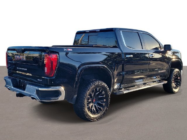 Used 2022 GMC Sierra 1500 SLT w/ SLT Premium Plus Package AWD/4WD image 4