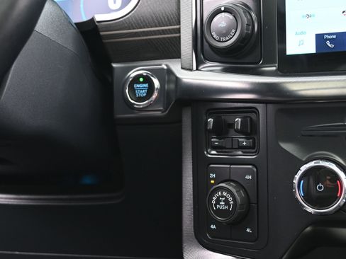 Used 2022 Ford F150 Platinum w/ Equipment Group 701A High image 38