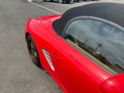 Used 2011 Porsche Boxster RWD image 11