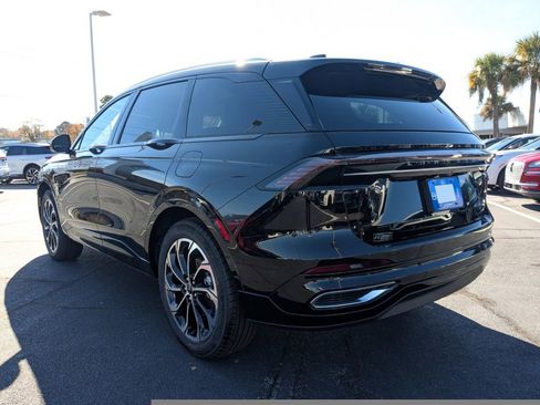 New 2026 Lincoln Nautilus Reserve AWD/4WD image 6