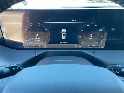 New 2025 Nissan Armada SL image 19