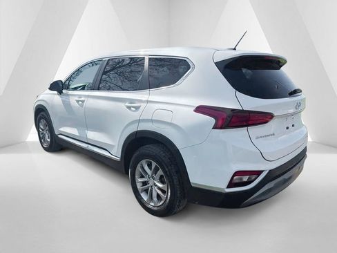 Used 2019 Hyundai Santa Fe SE image 5