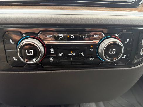Used 2022 Chevrolet Silverado 1500 LT w/ Texas Edition Plus RWD image 34
