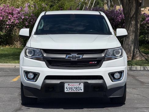 Used 2019 Chevrolet Colorado Z71 image 2