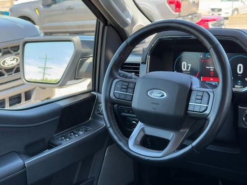 Used 2022 Ford F150 Lariat AWD/4WD image 12