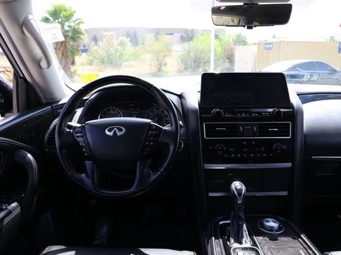 Used 2024 INFINITI QX80 Luxe AWD/4WD image 22