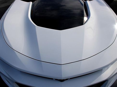 Used 2022 Chevrolet Camaro ZL1 image 10