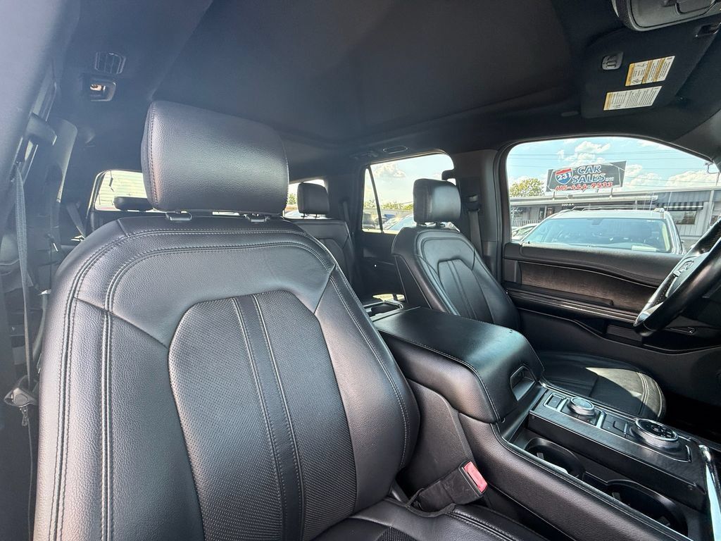 Used 2020 Ford Expedition Limited AWD/4WD image 27