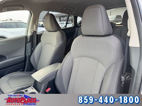 Used 2024 Subaru Crosstrek 2.0i AWD/4WD image 24