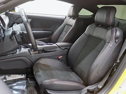 Used 2016 Ford Mustang GT Premium w/ Equipment Group 401A image 21