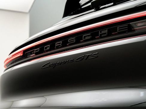 New 2026 Porsche Cayenne GTS image 37