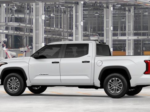 New 2026 Toyota Tundra SR5 AWD/4WD image 5