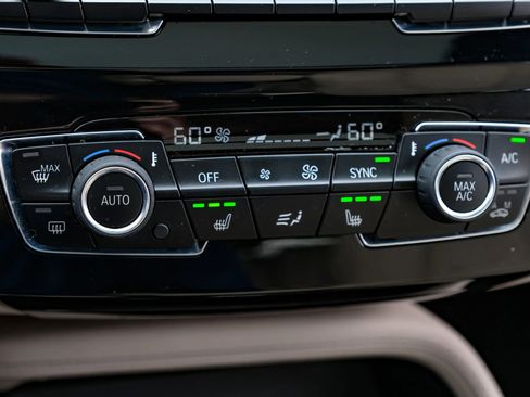 Used 2020 BMW X2 sDrive28i w/ Convenience Package image 38