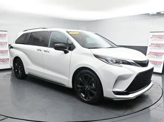 Used 2023 Toyota Sienna XSE video 2