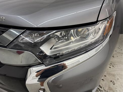 Used 2021 Mitsubishi Outlander SEL AWD/4WD image 31