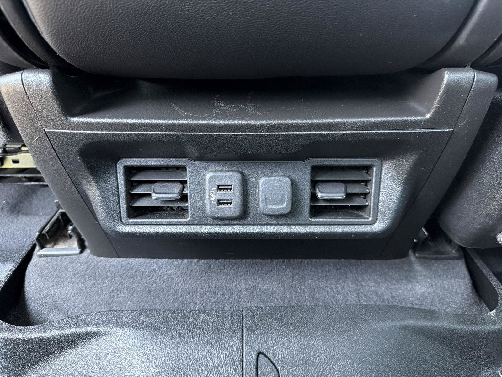 Used 2020 Chevrolet Silverado 2500 LTZ AWD/4WD image 44