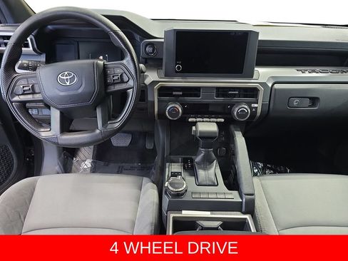 Used 2024 Toyota Tacoma SR5 AWD/4WD image 9