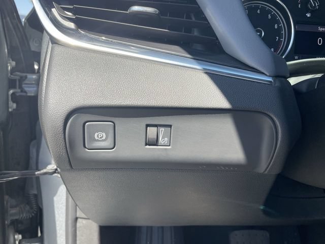Certified 2023 Buick Enclave Essence w/ Sport Touring Edition FWD image 17