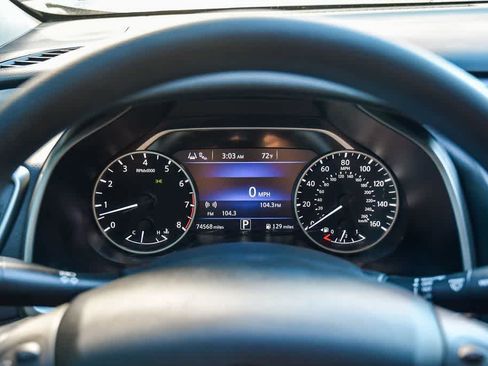 Used 2021 Nissan Murano S image 24