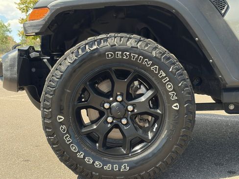 Used 2022 Jeep Wrangler Unlimited Sport AWD/4WD image 11