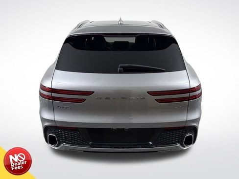 Used 2023 Genesis GV70 2.5T w/ Advanced Package image 5
