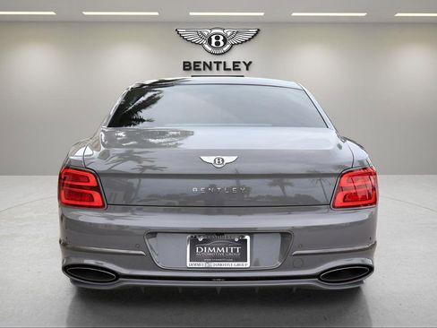 New 2025 Bentley Flying Spur Plug-In Hybrid image 6