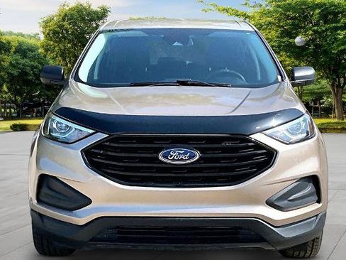Certified 2021 Ford Edge SE FWD image 3