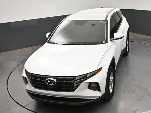 Used 2024 Hyundai Tucson SE AWD/4WD image 19