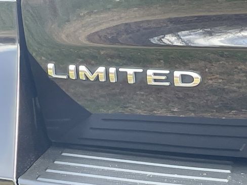 Used 2024 Ford Expedition Max Limited image 24