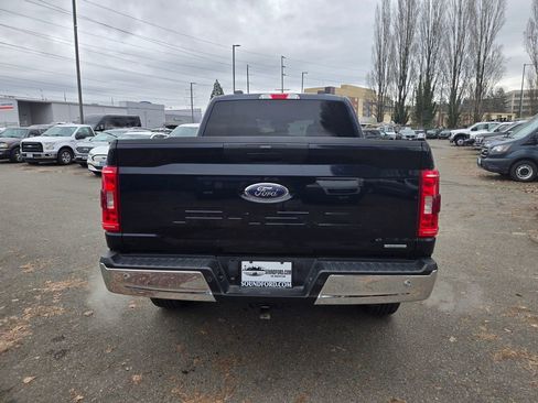 Used 2021 Ford F150 XLT image 6