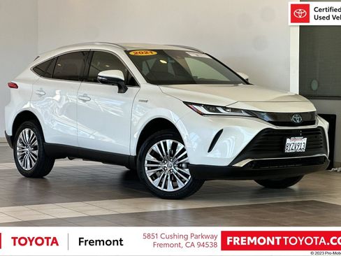 Certified 2021 Toyota Venza XLE AWD/4WD image 1