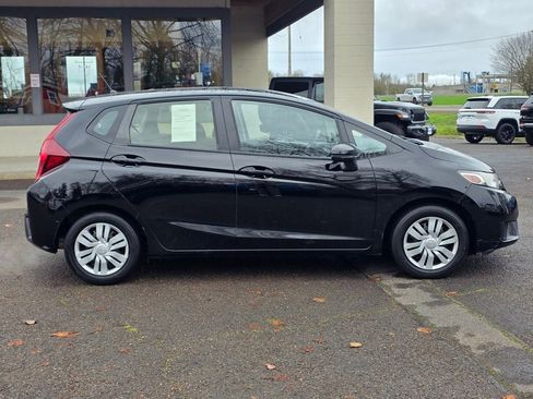 Used 2016 Honda Fit LX image 9