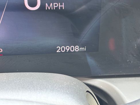 Used 2025 Buick Encore GX Preferred FWD image 39