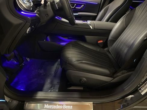 Used 2023 Mercedes-Benz EQS 580 4MATIC Sedan image 64