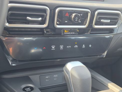 New 2026 Nissan Sentra SV image 20